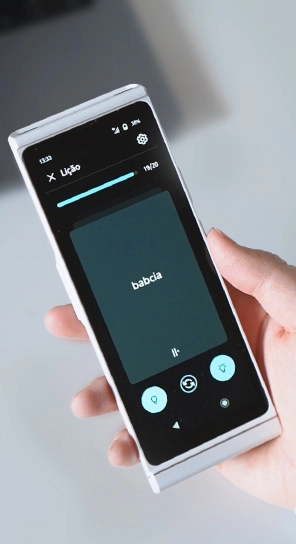 Демонстрация на функцията за изучаване на езици на Vasco Translator V4.